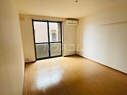 エバーグリーン 1階1Kのリビング/ダイニング