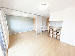 プリムラ 101 1階2LDKのリビング/ダイニング