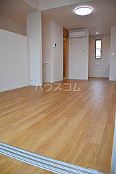 ア　ミ　アイレ　神の倉 205 2階1Kのリビング/ダイニング