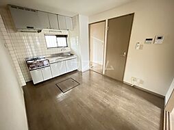 JR御殿場線 裾野駅 徒歩10分の賃貸アパート 1階2Kのリビング/ダイニング