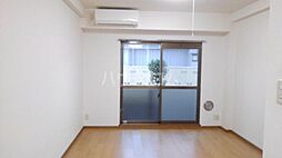 プレステージ 1階ワンルームのリビング/ダイニング