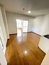 エランドール 301 3階3DKのリビング/ダイニング