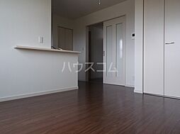 エステシア 103 1階ワンルームのリビング/ダイニング