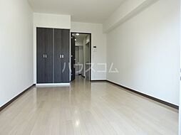 ジュモー京成船橋 8階1Kのリビング/ダイニング