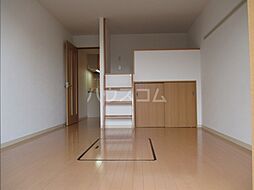 ルネス　アーデル 107 1階1Kのリビング/ダイニング