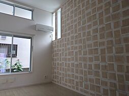 エスカリエＲ 102 1階1Kのリビング/ダイニング