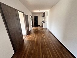 カサグランデ嵯峨野 101 1階2LDKのリビング/ダイニング