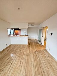 プリマヴェラ 301 3階2LDKのリビング/ダイニング