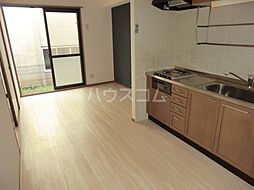 フォンテーヌ塩田 102 1階2LDKのリビング/ダイニング