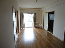 コーポ千萩 102 1階3LDKのリビング/ダイニング