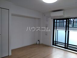 ルネサンスコート王子 402