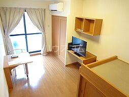 レオパレスクォリティハイツ平子 114 1階1Kのリビング/ダイニング