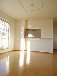 名鉄西尾線 西尾駅 バス20分 奥瀬戸下車 徒歩3分の賃貸アパート 2階2LDKのリビング/ダイニング