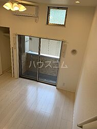 名古屋市営名城線 志賀本通駅 徒歩5分の賃貸アパート 2階1Kのリビング/ダイニング