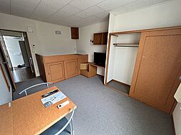 レオパレス美 201 2階1Kのリビング/ダイニング