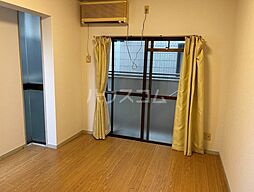 メゾンメルヴェール 101 1階1Kのリビング/ダイニング