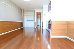 ルミウス　B 202 2階ワンルームのリビング/ダイニング