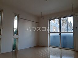 ジュウィール 101 1階1Kのリビング/ダイニング