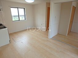 パインヒルズ岡 101 1階1LDKのリビング/ダイニング