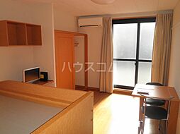 レオパレスプレミア北楠 115 1階1Kのリビング/ダイニング