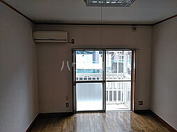 ジャンポールＢ棟 111 1階1Kのリビング/ダイニング