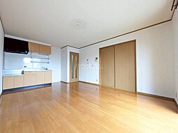 豊友スカイハウス 1階2LDKのリビング/ダイニング