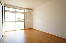 アーバン田島 102 1階2DKのリビング/ダイニング