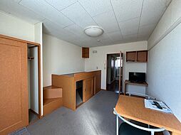 レオパレス旭ケ丘 203 2階1Kのリビング/ダイニング