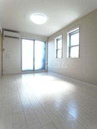 京王高尾線 山田駅 徒歩12分の賃貸アパート 2階1LDKのリビング/ダイニング