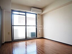 シャルマン谷塚南 2階1Kのリビング/ダイニング