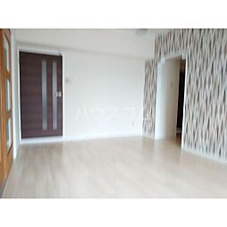 ハートイン戸田町 2F 2階4LDKのリビング/ダイニング