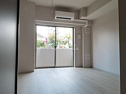 JR中央線 吉祥寺駅 バス18分 関町北一丁目下車 徒歩2分の賃貸マンション 1階1Kのリビング/ダイニング