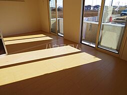 つくばエクスプレス みどりの駅 徒歩18分の賃貸アパート 1階2LDKのリビング/ダイニング