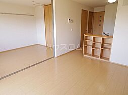 メゾン・ド・グラシャス 205 2階1LDKのリビング/ダイニング