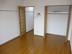 JR総武線 千葉駅 バス17分 都町球場入口下車 徒歩2分の賃貸マンション 6階1Kのリビング/ダイニング