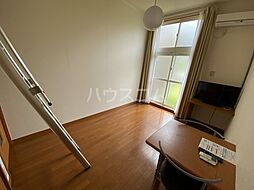 レオパレスエスト千間台 207 2階1Kのリビング/ダイニング