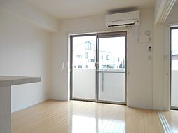 JR東海道本線 沼津駅 4.5kmの賃貸マンション 3階2LDKのリビング/ダイニング