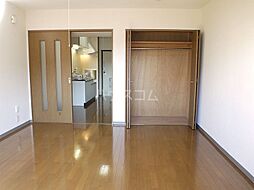 JR御殿場線 長泉なめり駅 徒歩17分の賃貸マンション 1階1DKのリビング/ダイニング