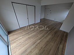 第一メゾン春日野 301 3階2LDKのリビング/ダイニング