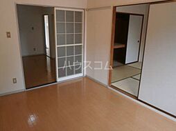 ファーストハイツ福王台 102 1階3DKのリビング/ダイニング