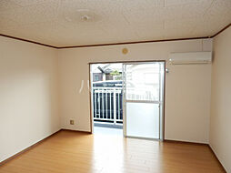 キャトルセゾン A-2 1階1Kのリビング/ダイニング