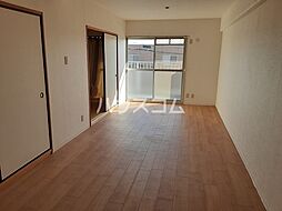 ニューコーポ植田I 3階2LDKのリビング/ダイニング