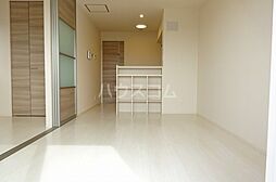 ラ・トゥール　一番館・二番館 2階1LDKのリビング/ダイニング