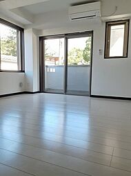 東武伊勢崎線 西新井駅 徒歩15分の賃貸マンション 1階1Kのリビング/ダイニング