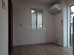 コンフォート北綾瀬 1階1LDKのリビング/ダイニング