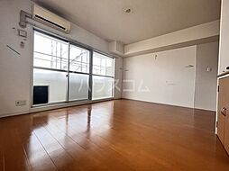 パセオI 301 3階1LDKのリビング/ダイニング