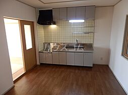 名鉄名古屋本線 宇頭駅 徒歩3分の賃貸マンション 2階4DKのリビング/ダイニング