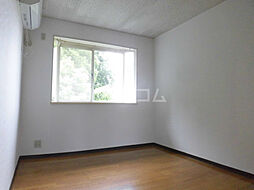 ドミール 202 2階ワンルームのリビング/ダイニング