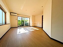 等々力戸建 1 1階4LDKのリビング/ダイニング