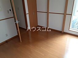 Ｅｎｓｏｌｅｉｌｌｅ 105 1階1Kのリビング/ダイニング